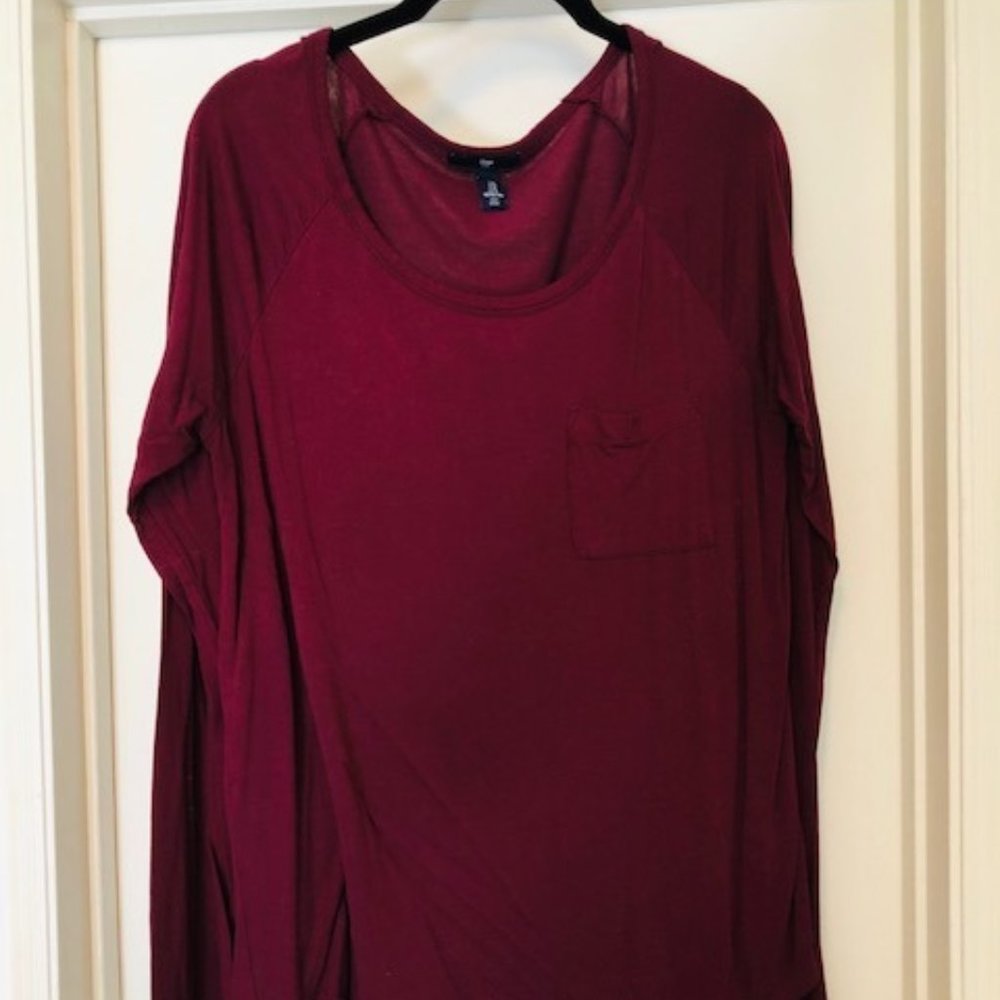 Gap Basic Burgundy Long Sleeve Top